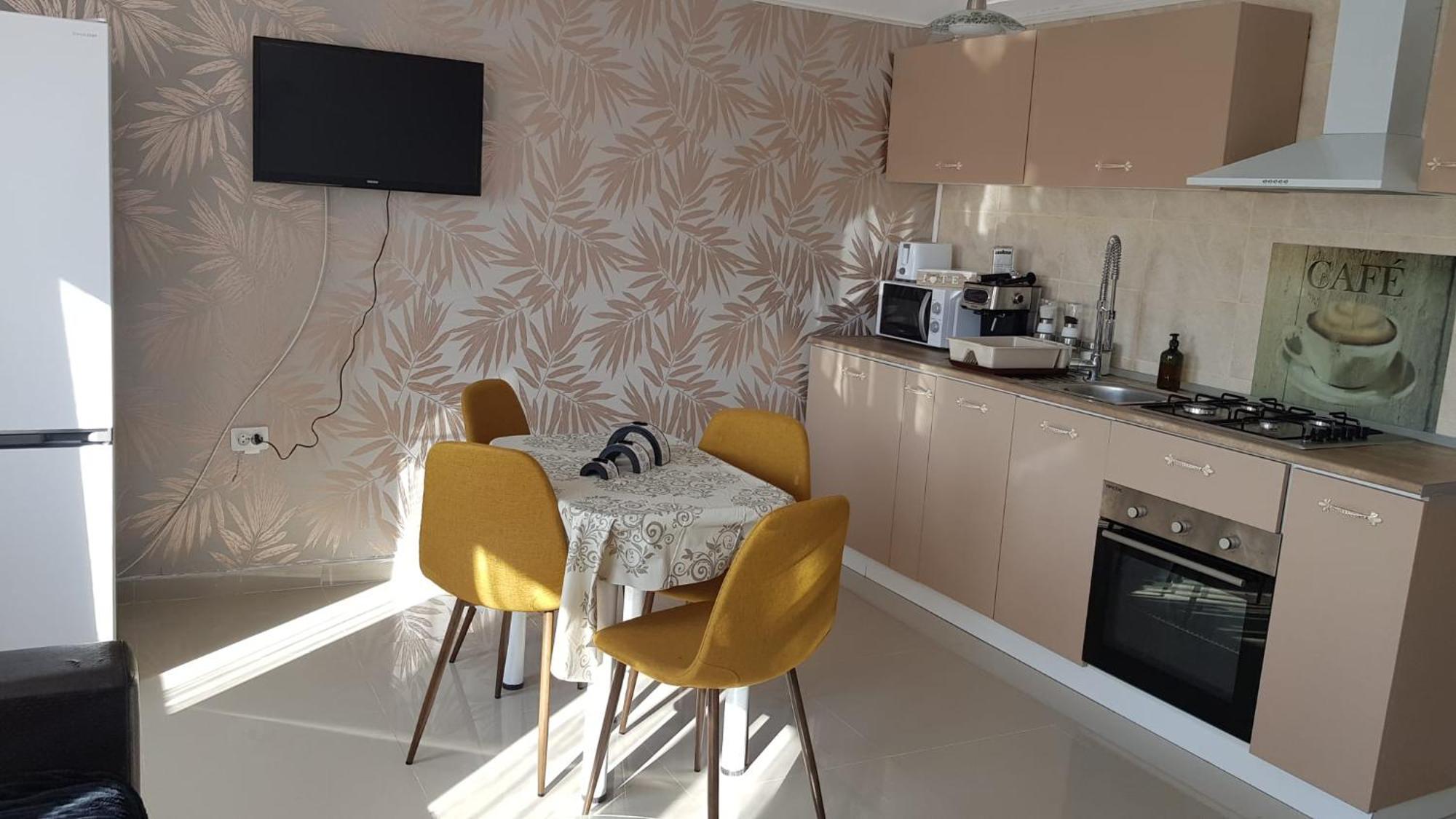 Cosy 2 Bedroom Apartment In New Town Brașov Exterior foto
