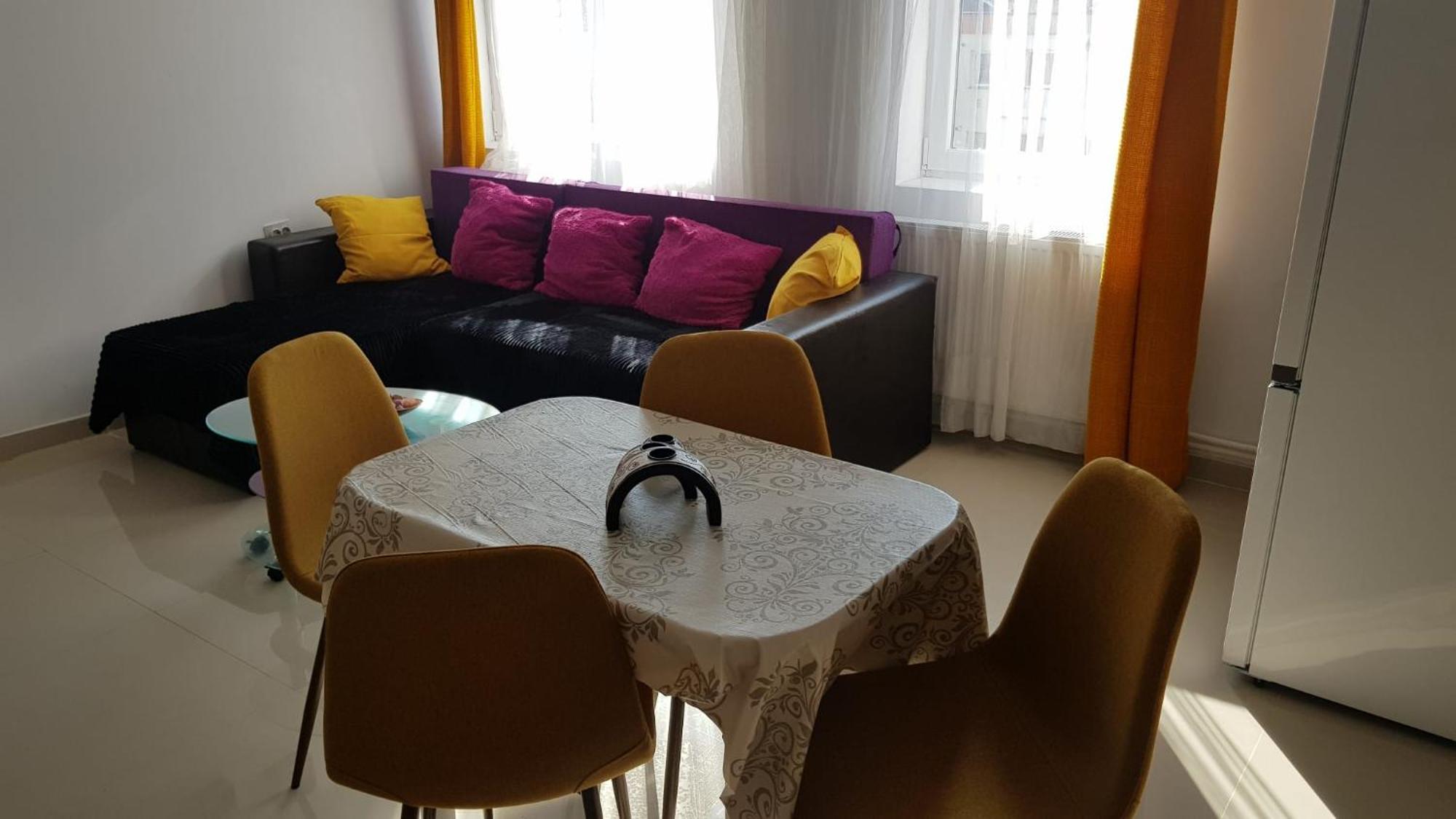 Cosy 2 Bedroom Apartment In New Town Brașov Exterior foto