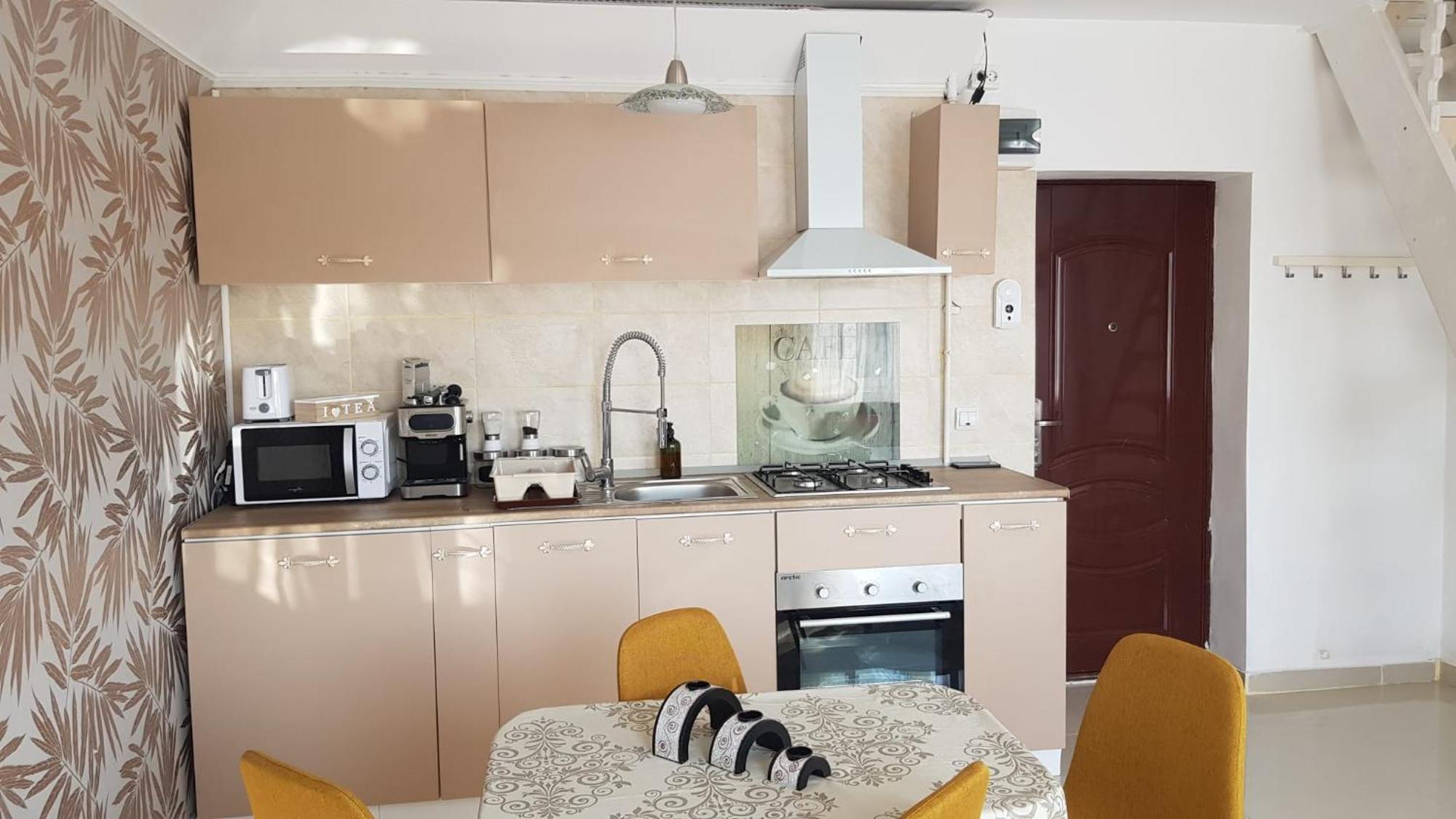 Cosy 2 Bedroom Apartment In New Town Brașov Exterior foto