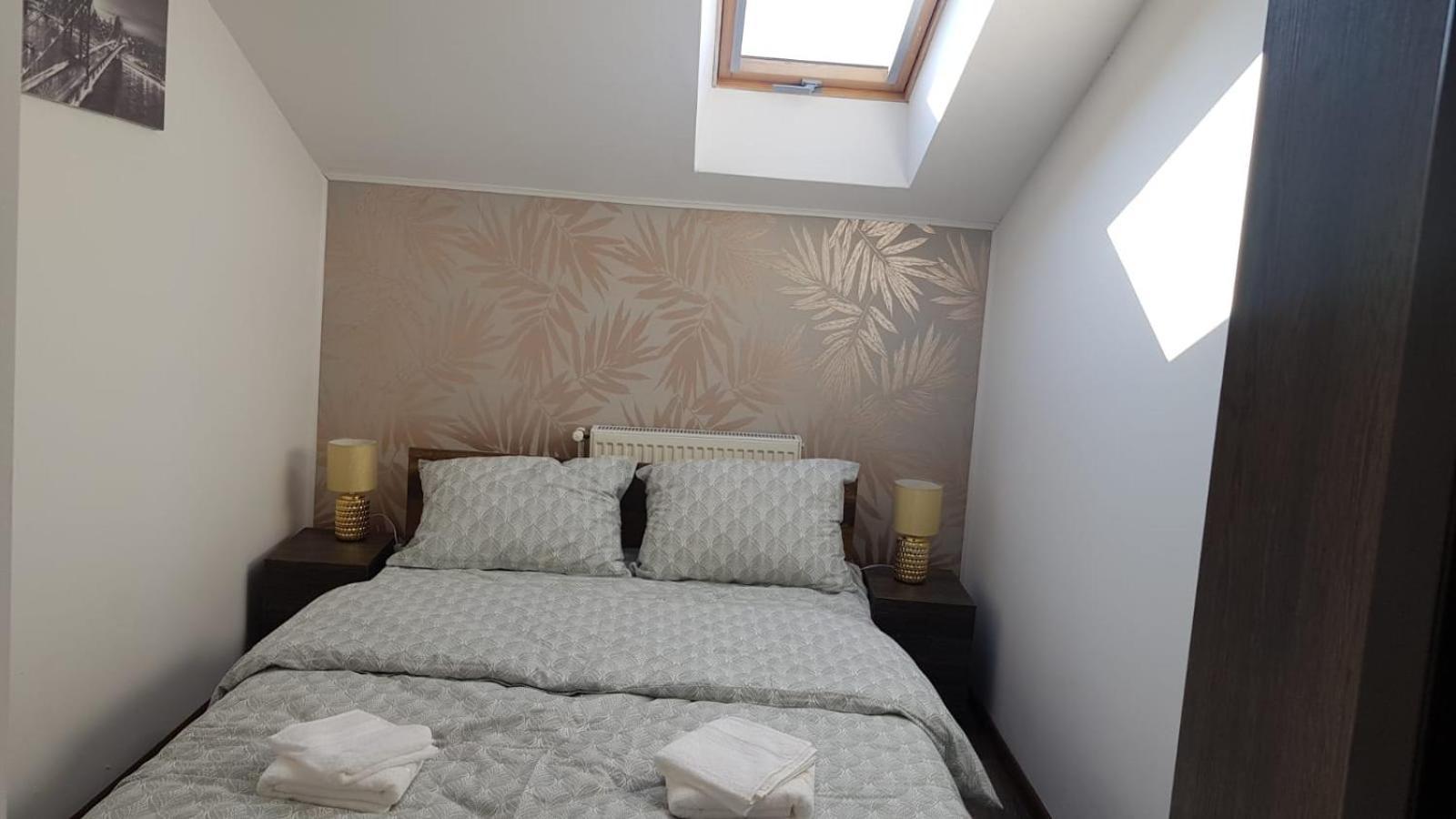 Cosy 2 Bedroom Apartment In New Town Brașov Exterior foto